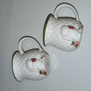 AVON BUNNY COLLECTION MUG SET OF 2